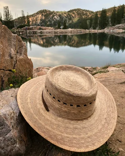 Woven cotton cap